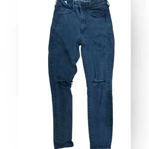 American Eagle Outfitters Dark Wash Jeans Size 6 SHORT